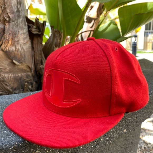 Supreme x Champion Red SnapBack - Picture 3 of 7